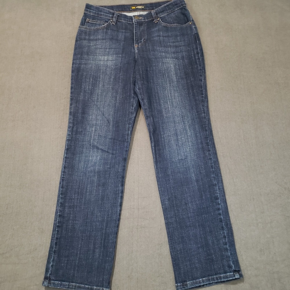 Lee Jeans Womens Size 6 Mid Rise Relaxed Straight Leg